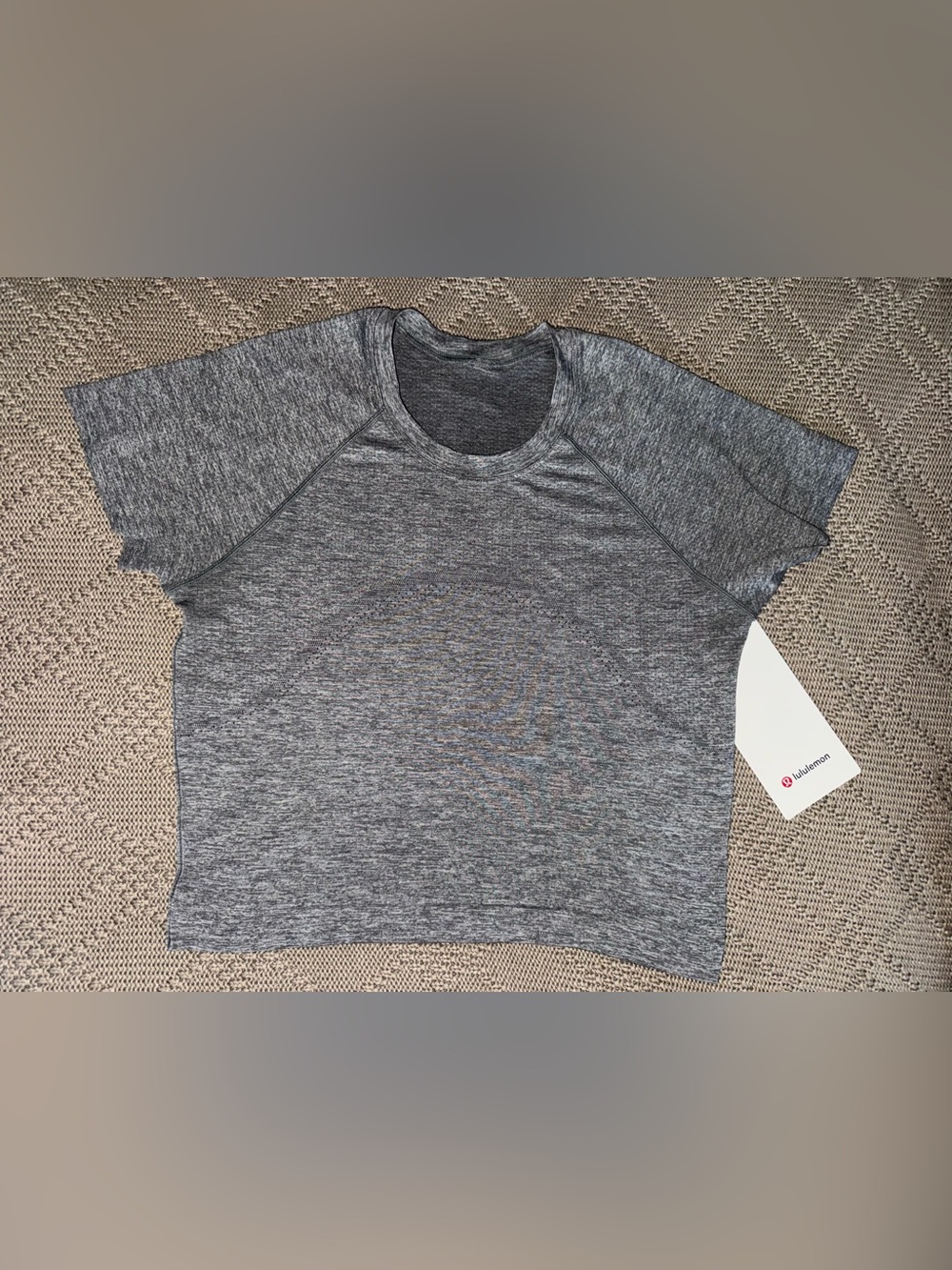 Lululemon swiftly tech